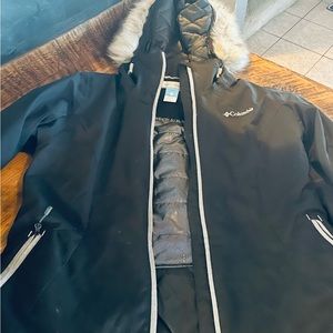 Women’s Columbia Ski Jacket